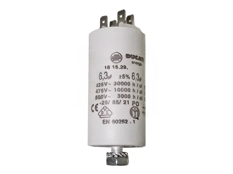 6.3 Μf 450V Electrolytic Capacitor 1