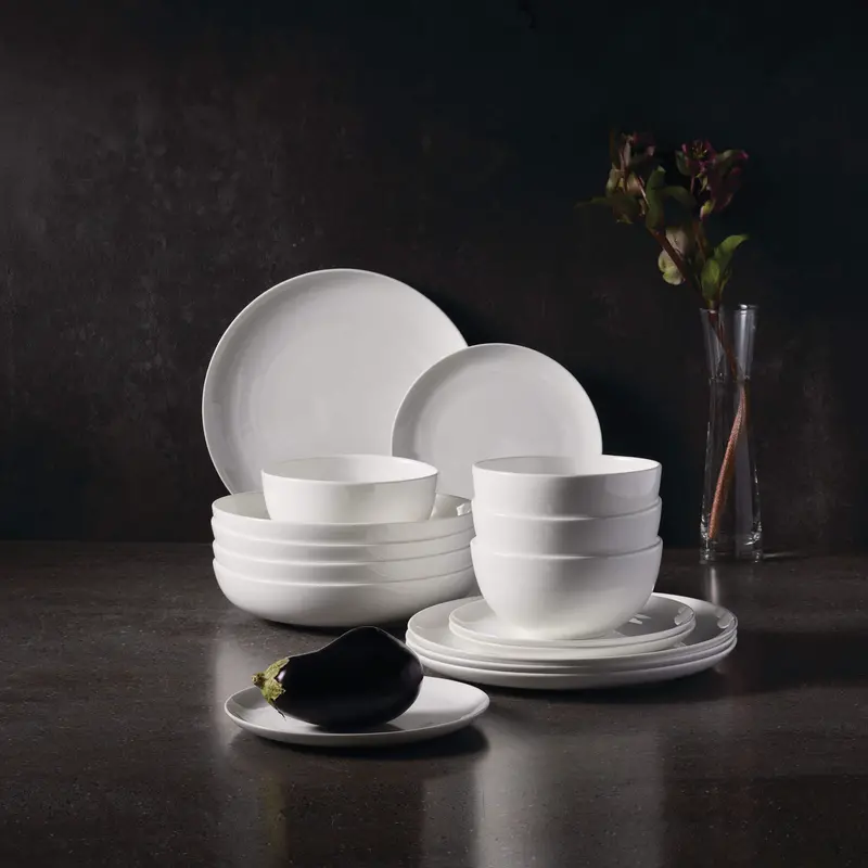 Alliston 16-Piece Bone China Dinnerware Set – Elegant & Timeless 1