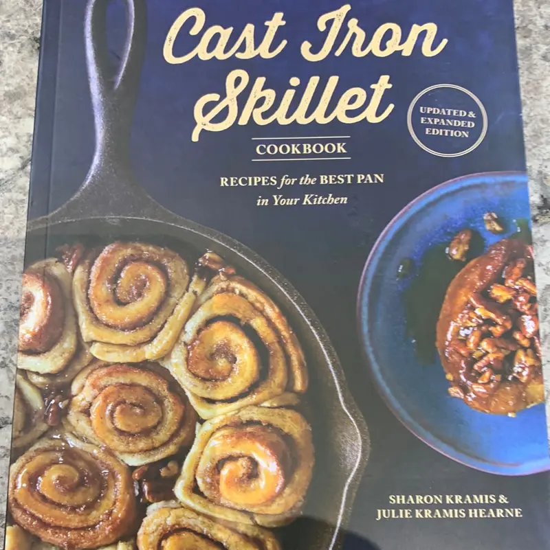 Cast Iron Skillet Cooking Handbook 1