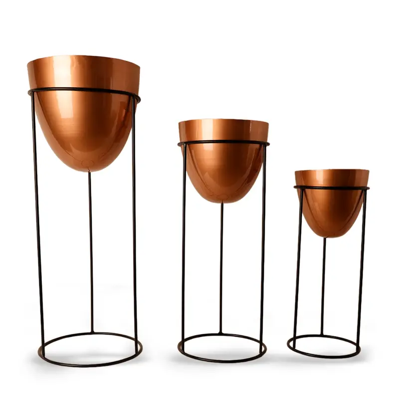 Copper-Tone Metal Indoor Vase Or Planter 1