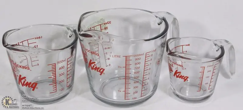 Fire-King Vintage-Style Glass Measuring Cups For Baking And Cooking 1