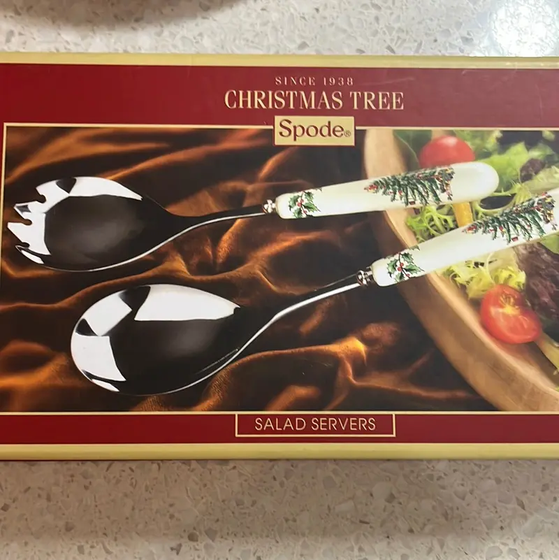 Holiday-Themed Christmas Tree Salad Tongs & Server 1