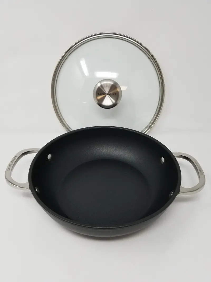 Le Creuset Toughened Nonstick 3.5-Quart Braising Pan 1