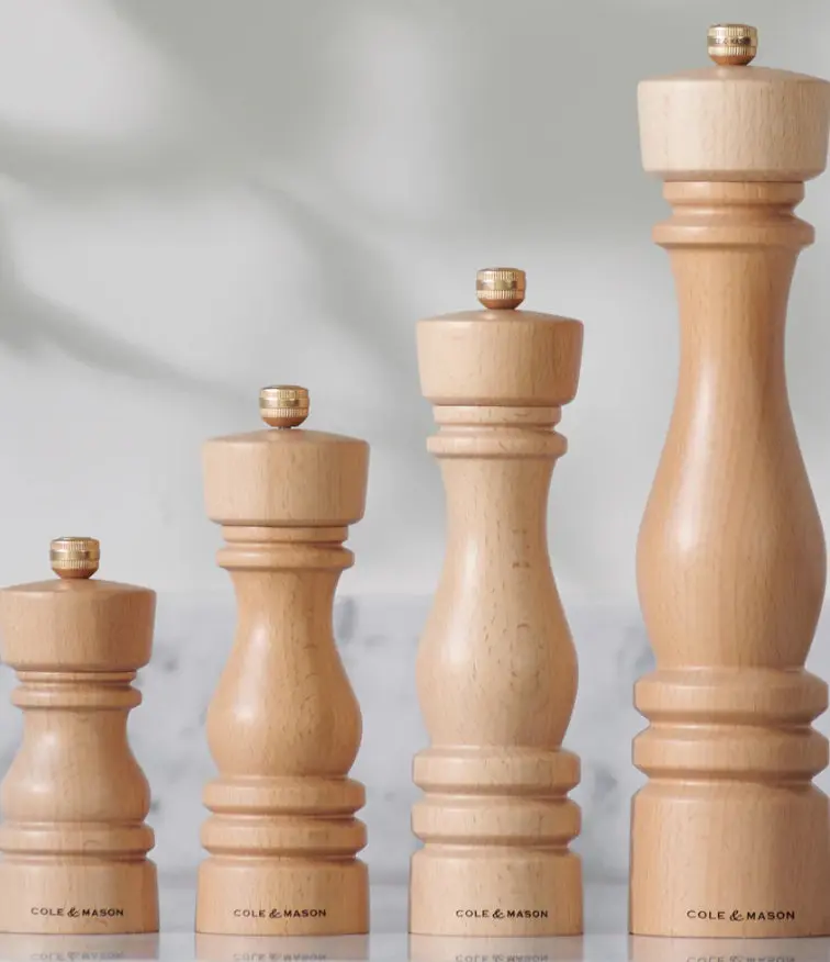 London Natural Beech Wood Salt & Pepper Grinder Set 1