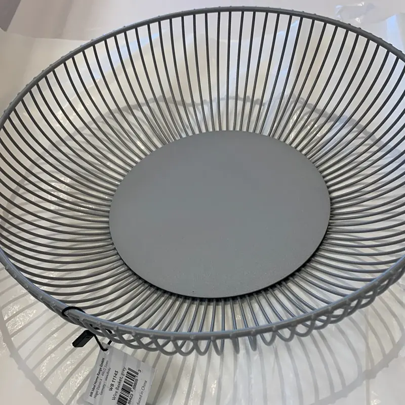 Low-Profile Wire Basket Bowl For Kitchen Storage Or Display 1