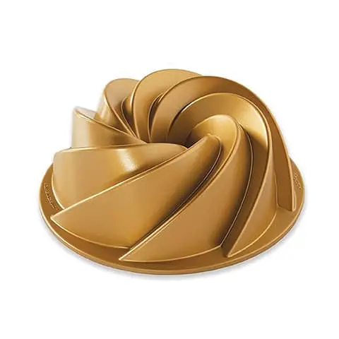 Nordic Ware 6-Cup Heritage Bundt Pan With Classic Fluted Design 1
