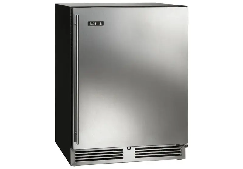 Perlick 24-Inch Ada-Compliant Outdoor Freezer With Lock 1