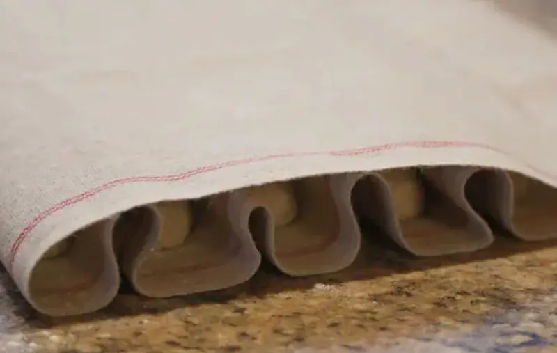 Professional Bakers' Linen Couche 1