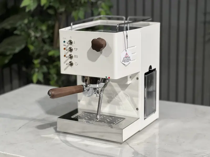 Quick Mill Pippa Tank White & Timber 1-Group Espresso Machine – Brand New 1