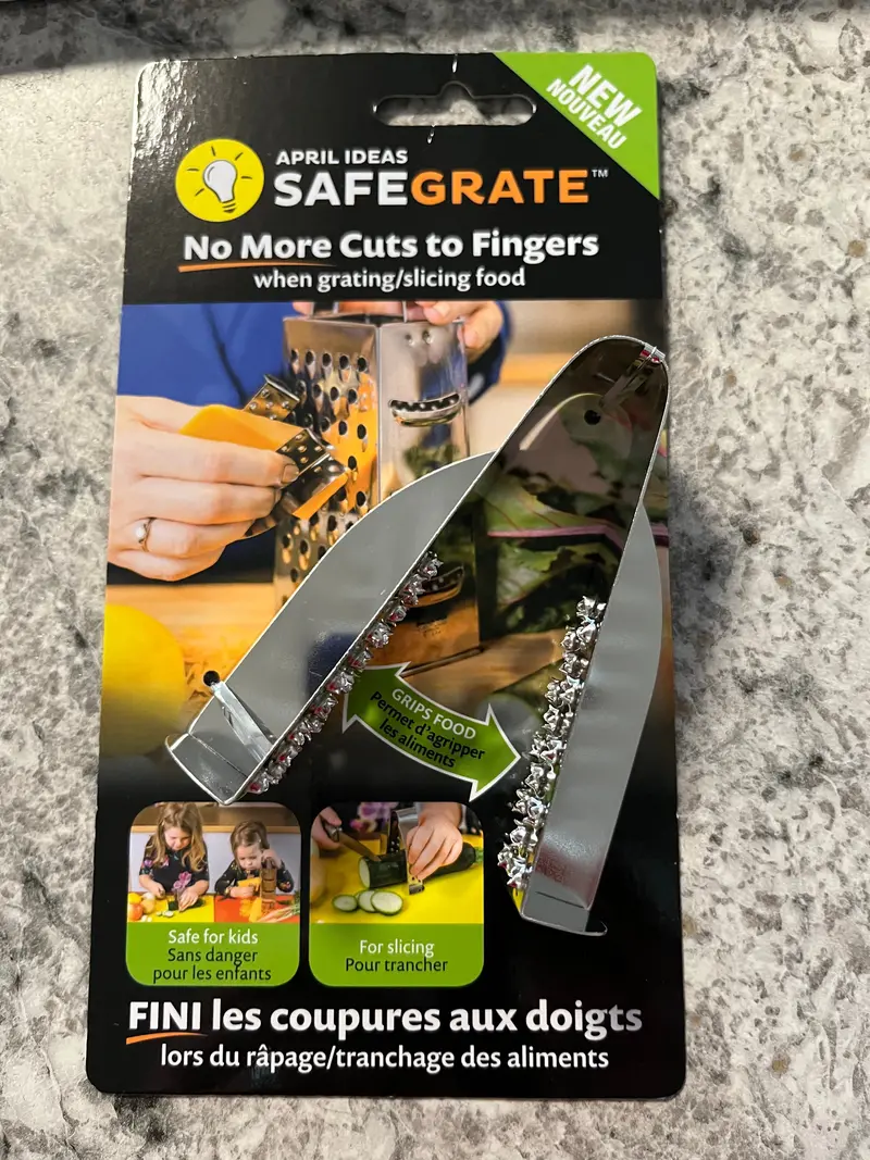 Safegrate Protective Hand Guard For Safe Food Prep 1