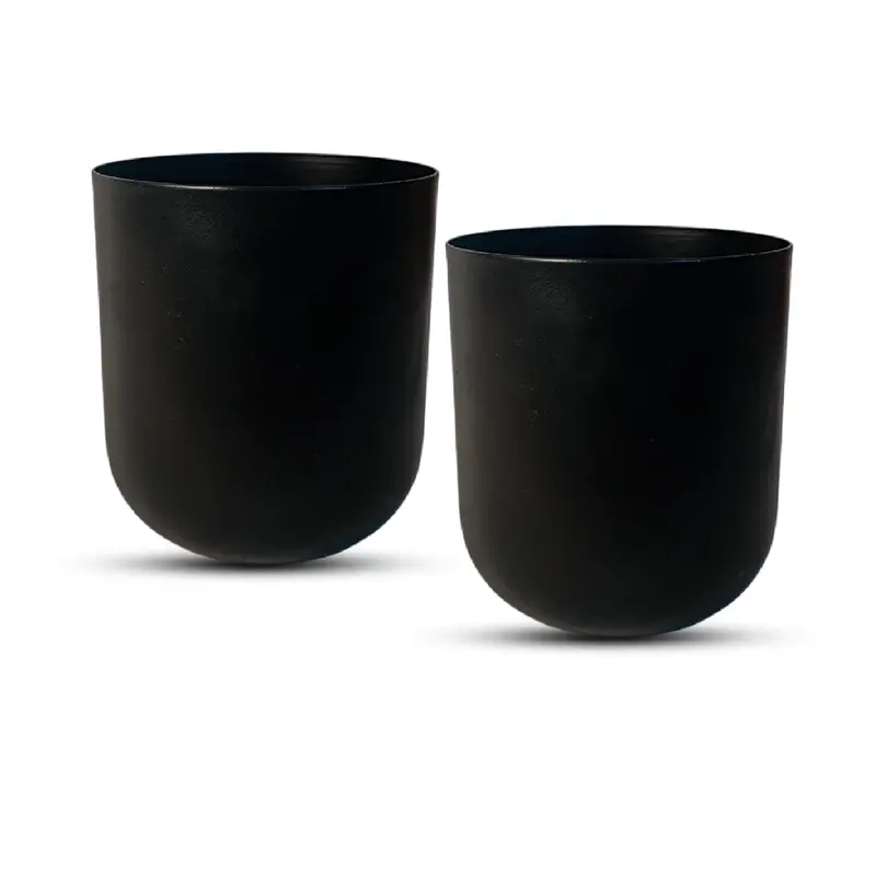 Set Of 2 Matte Black Metal Indoor Vases 1