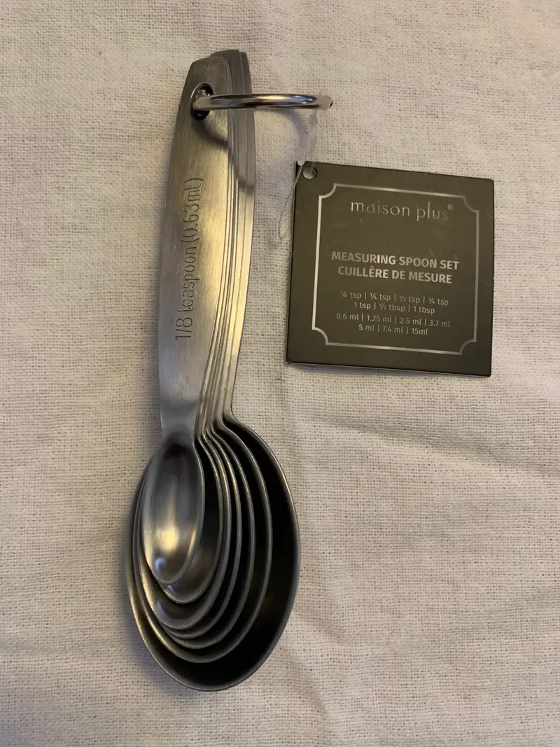 Seven-Piece Stainless Steel Measuring Spoon Set With Nested Design 1
