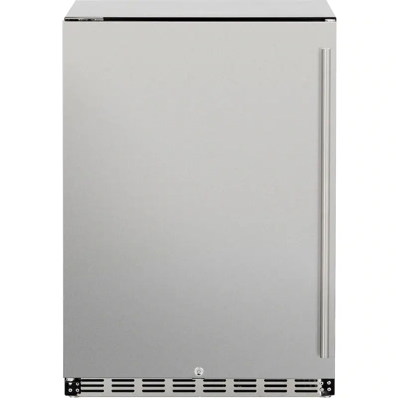 Summerset 24" Outdoor Refrigerator – Solid-Door Weatherproof Unit With Lock 1