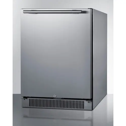 Summit 24" Outdoor Refrigerator – Heavy-Duty Solid Door 1