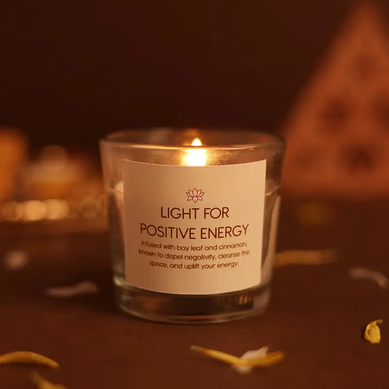 Uplifting Aromatherapy Candle For Positive Vibes 1