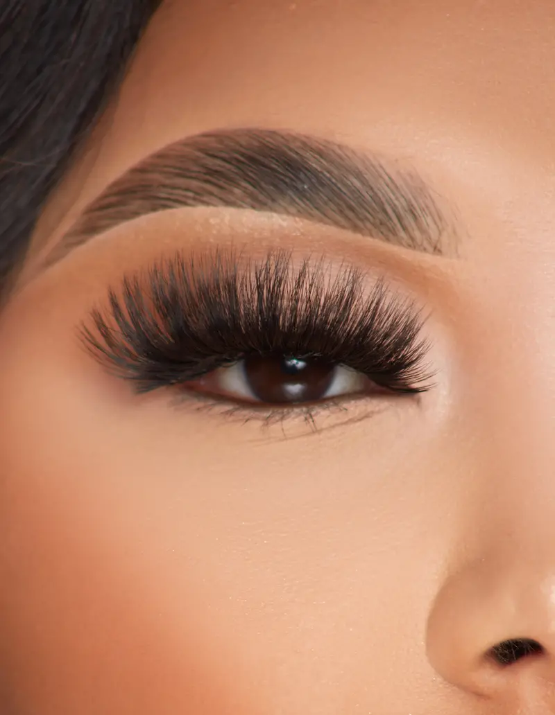 Voltage 1 Extra-Volume False Lash Effect Mascara 1