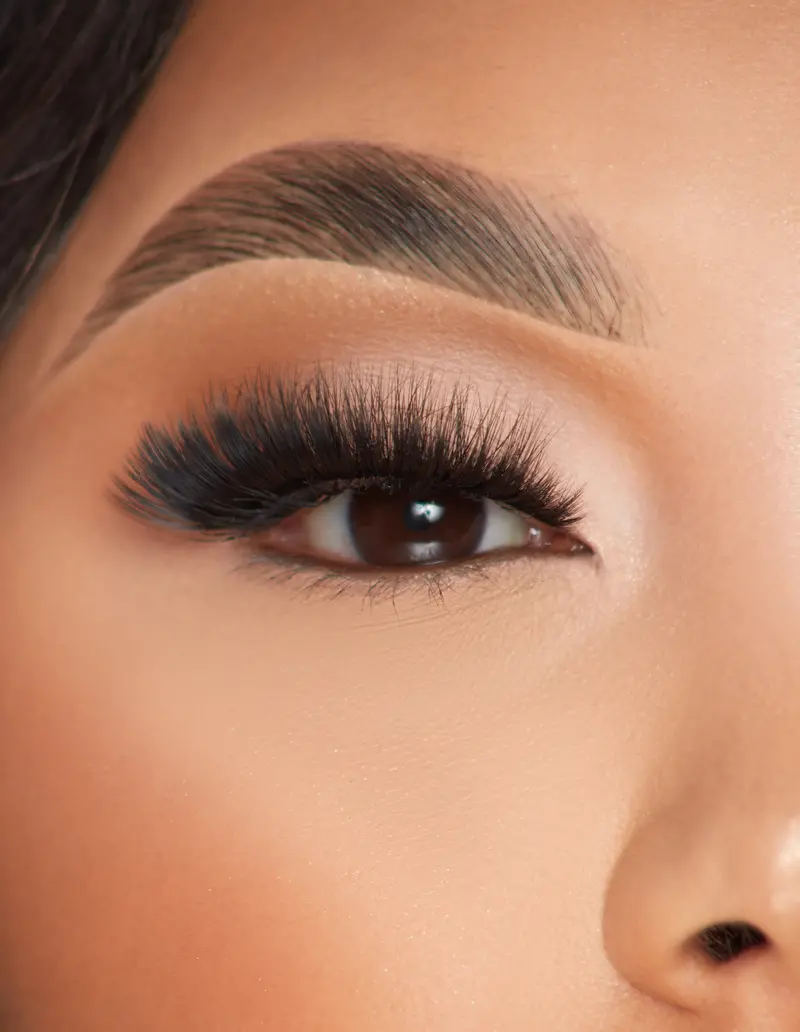 Voltage 4 Extra-Volume False Lashes – Bold Layered Strip Lashes 1