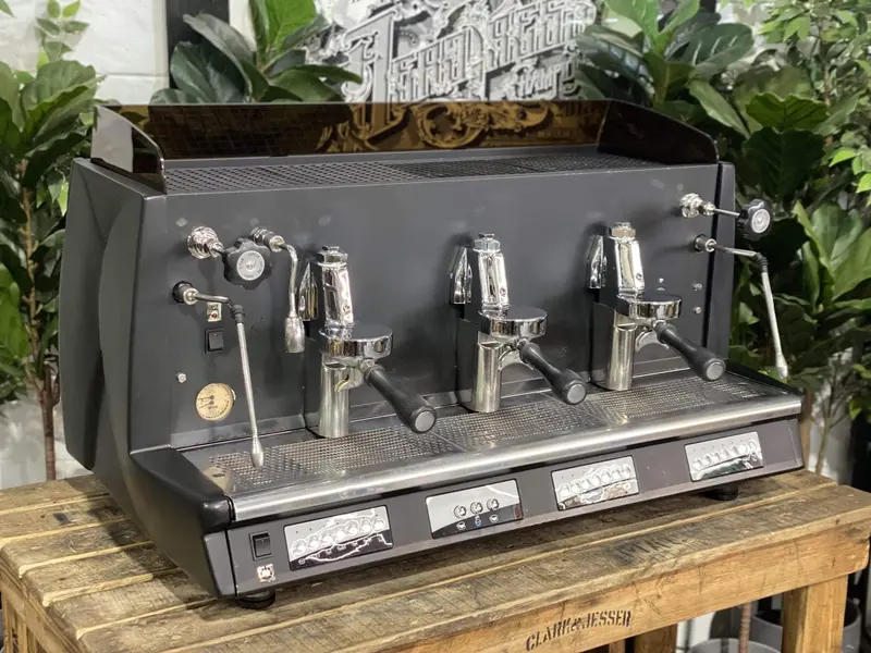 Wega Vela Vintage Three-Group Espresso Machine – Used Matte Black Build 1